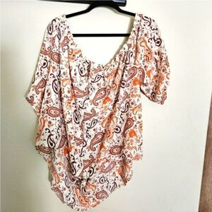 Rue 21 off-shoulders paisley high line w boho top 4x. New with the tags